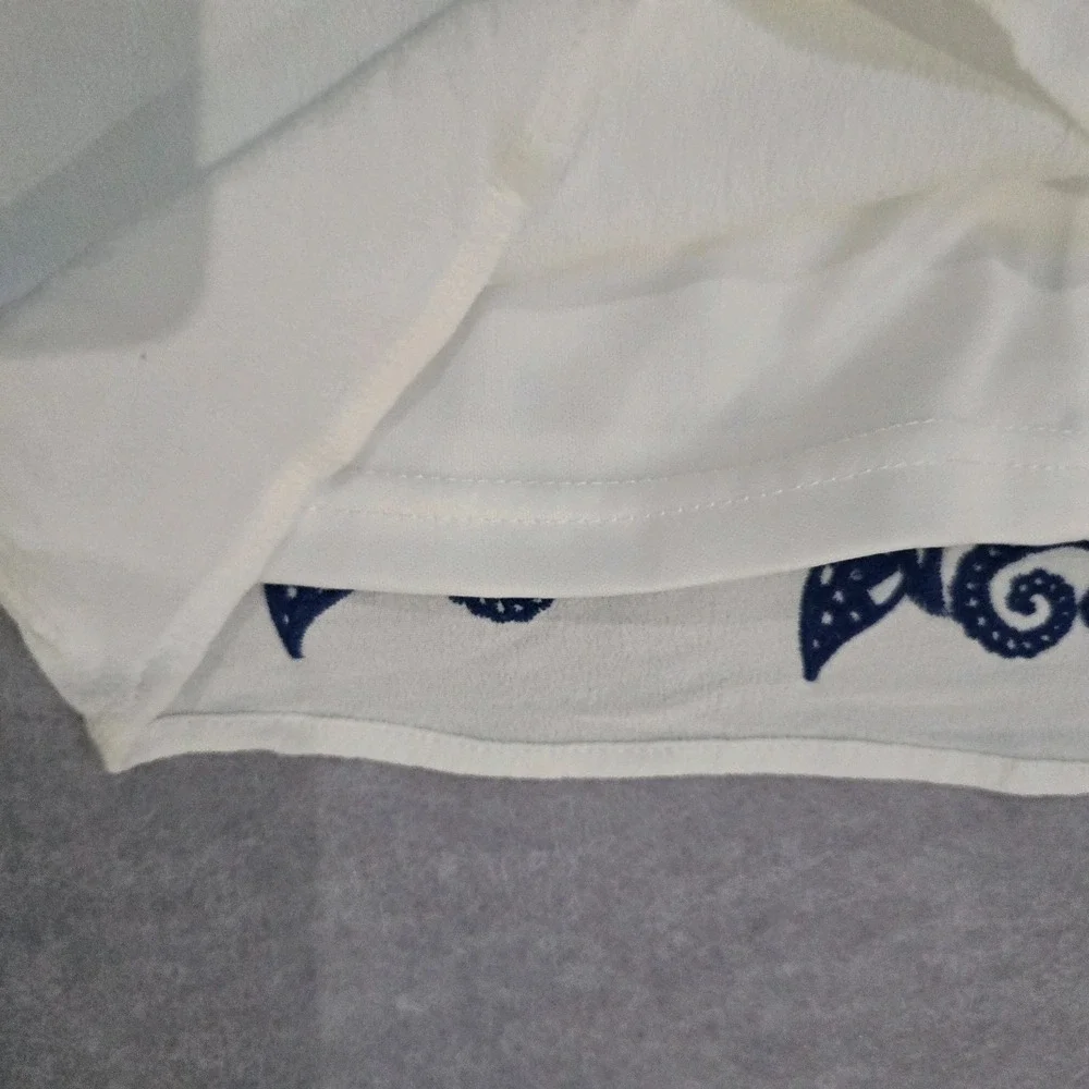 Lulus Women Tale to Tell White Blue Embroidered Shift Dress size S Short Sleeve - Picture 12 of 14